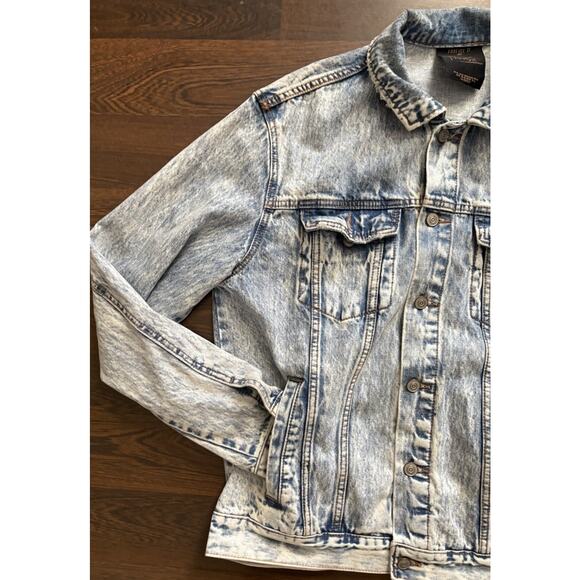 Forever 21 Alphonse Mucha Stained Glass Acid Wash Blue Jean Denim Jacket Mens M - Picture 4 of 9